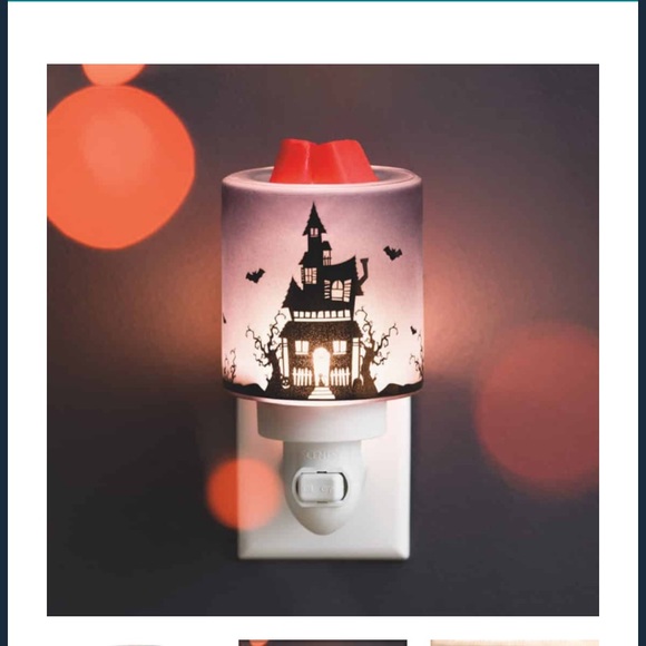 Scentsy Spooky House Mini Wax Warmer Nightlight Halloween Plug-in RETIRED 2017 - Picture 9 of 11